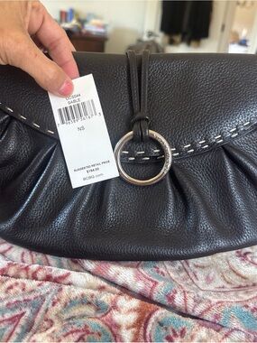 NWT Vintage early 2000s BCBG Sable Leather Ring-Accent Shoulder Bag - Brown